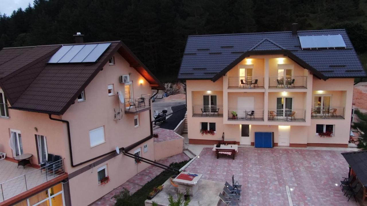 House Delić Hotel Vrhovine Buitenkant foto