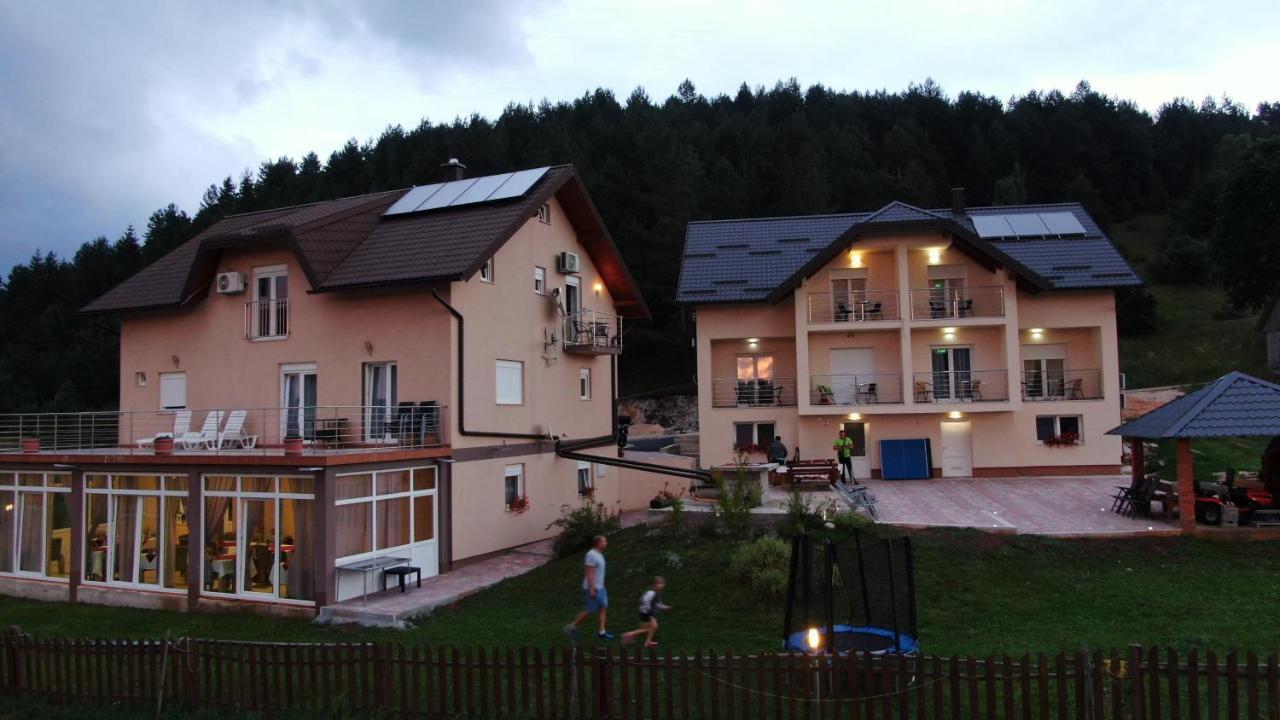 House Delić Hotel Vrhovine Buitenkant foto