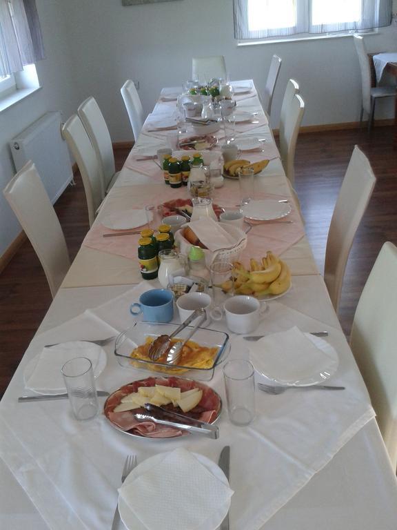 House Delić Hotel Vrhovine Buitenkant foto